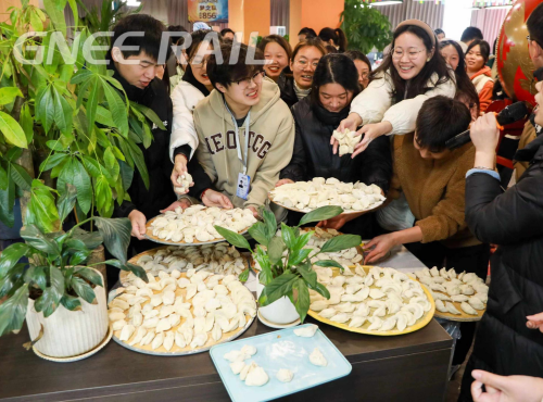 GNEE Group Hosts Dumpling Making Event for Winter Solstice