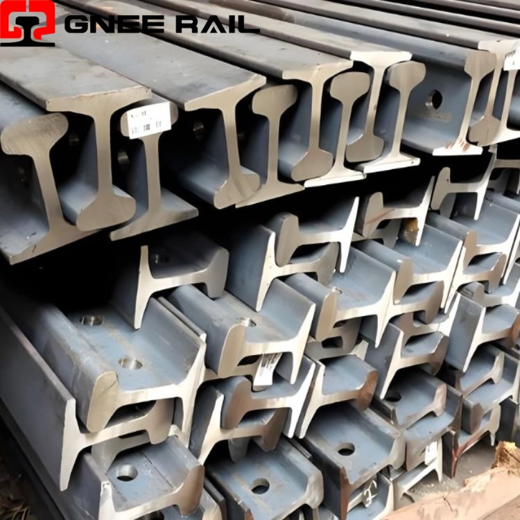What is the standard size of 136RE Rail?